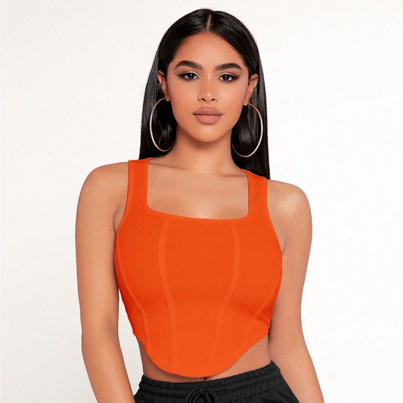 Tops - Never worn PETITE SHEIN Solid Curved Hem Tank Top